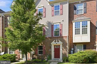 5308 DAVIS POINT LN, Greenbelt, MD 20770