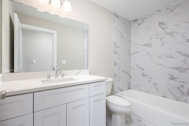 2339 Clifden, Davison, MI 48423