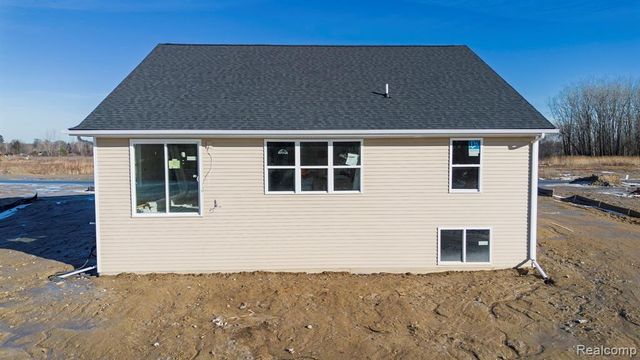 2339 Clifden, Davison, MI 48423