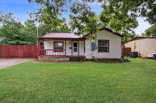 1608 1st Avenue, Mineral Wells, TX 76067