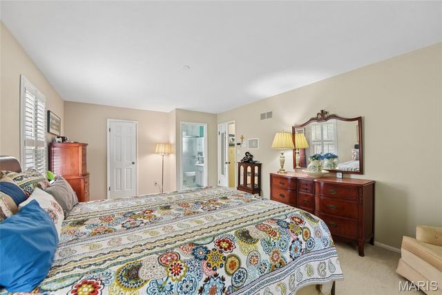 13116 Huntercreek Ridge Road, St Louis, MO 63131