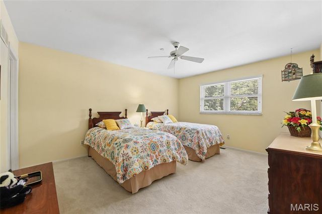 13116 Huntercreek Ridge Road, St Louis, MO 63131
