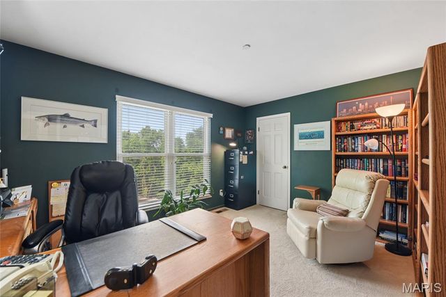 13116 Huntercreek Ridge Road, St Louis, MO 63131