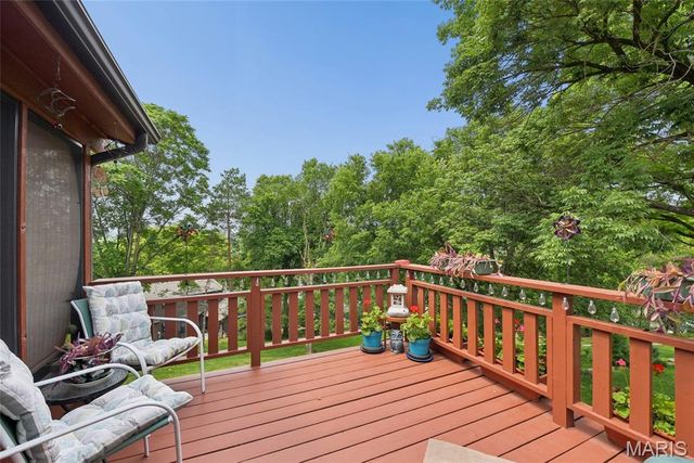 13116 Huntercreek Ridge Road, St Louis, MO 63131