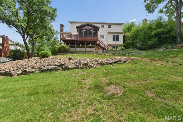 13116 Huntercreek Ridge Road, St Louis, MO 63131