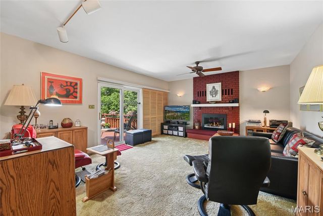 13116 Huntercreek Ridge Road, St Louis, MO 63131