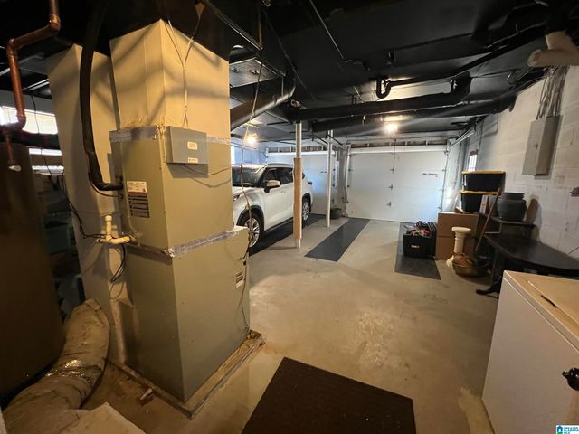 6601 EWING ROAD, Pinson, AL 35126