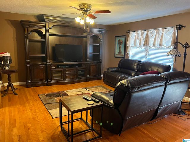 6601 EWING ROAD, Pinson, AL 35126