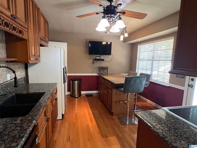 6601 EWING ROAD, Pinson, AL 35126