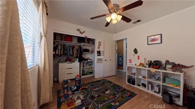 5851 Evergem, Palmdale, CA 93552