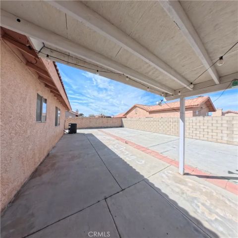 5851 Evergem, Palmdale, CA 93552