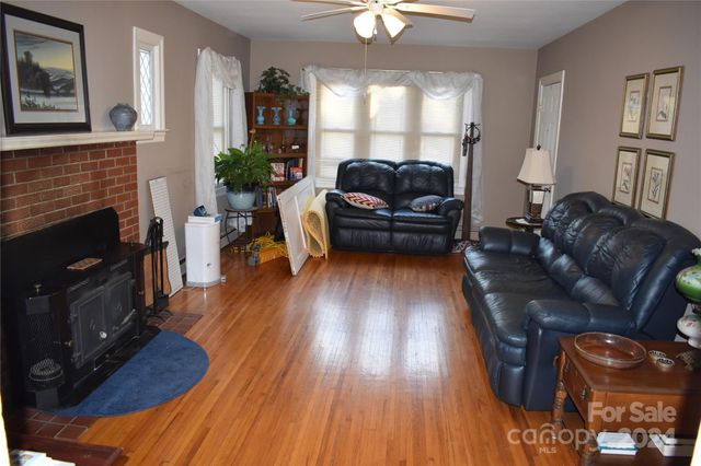 25 Cypress Road, Marion, NC 28752