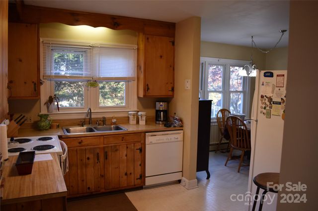 25 Cypress Road, Marion, NC 28752