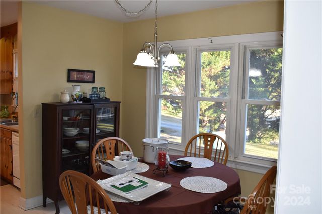 25 Cypress Road, Marion, NC 28752