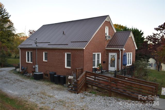 25 Cypress Road, Marion, NC 28752