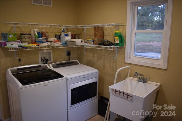25 Cypress Road, Marion, NC 28752