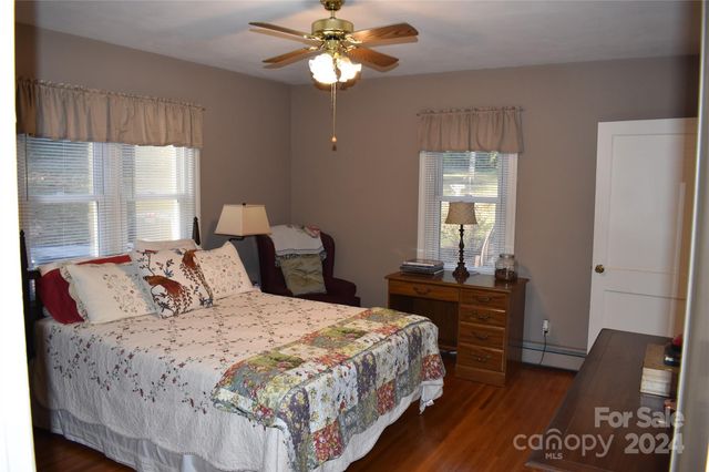 25 Cypress Road, Marion, NC 28752