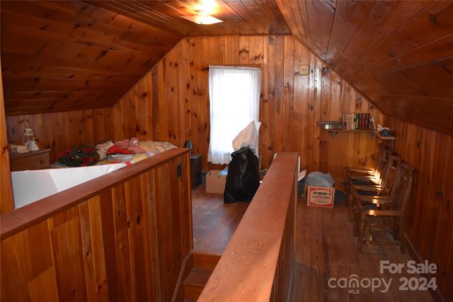 25 Cypress Road, Marion, NC 28752