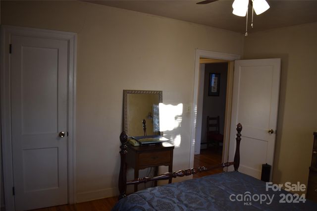 25 Cypress Road, Marion, NC 28752