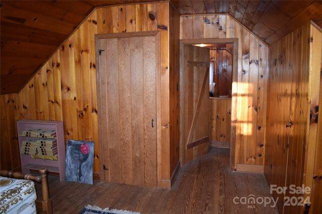 25 Cypress Road, Marion, NC 28752