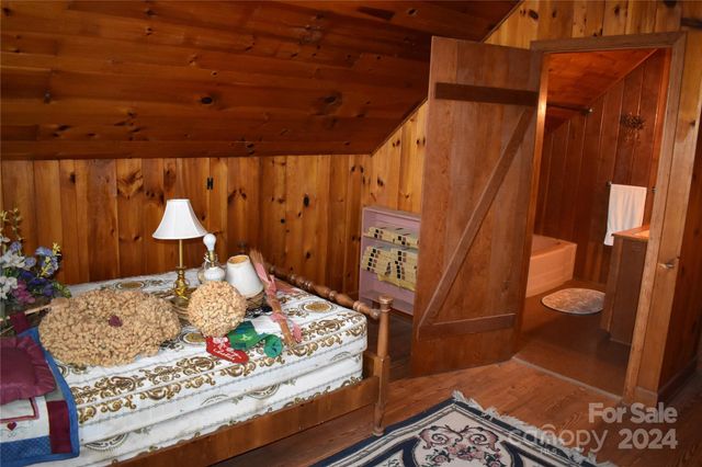 25 Cypress Road, Marion, NC 28752