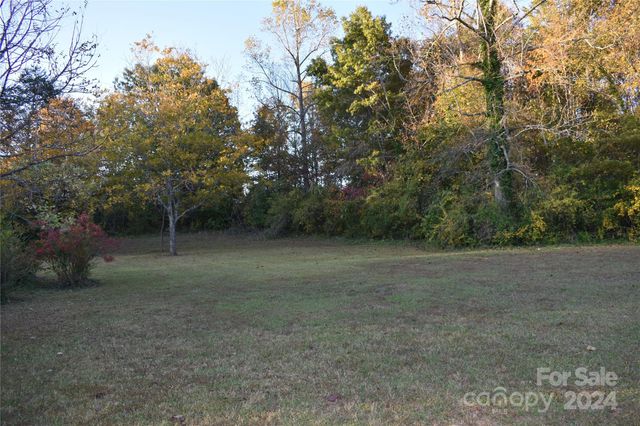 25 Cypress Road, Marion, NC 28752