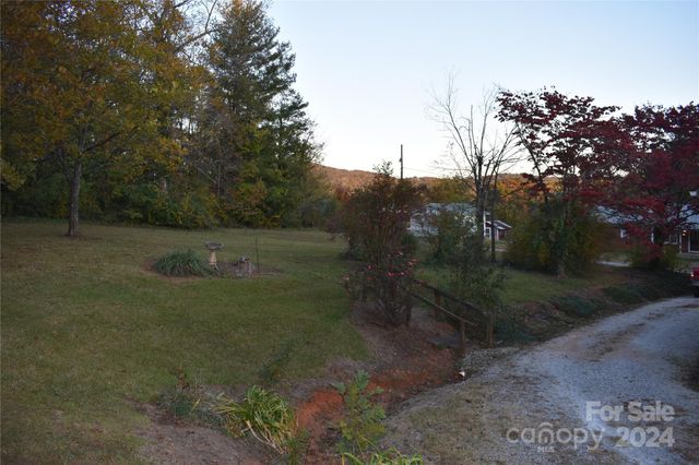 25 Cypress Road, Marion, NC 28752