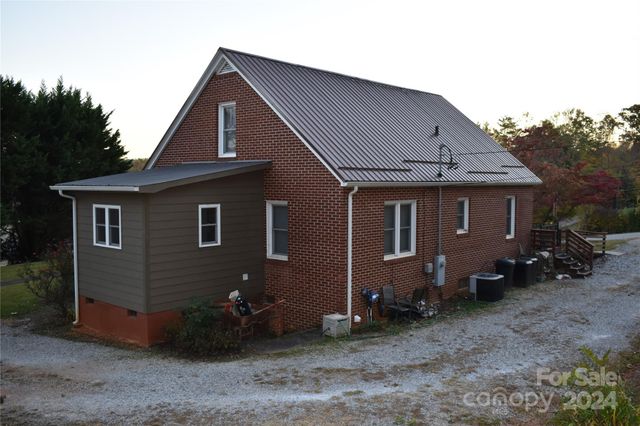 25 Cypress Road, Marion, NC 28752
