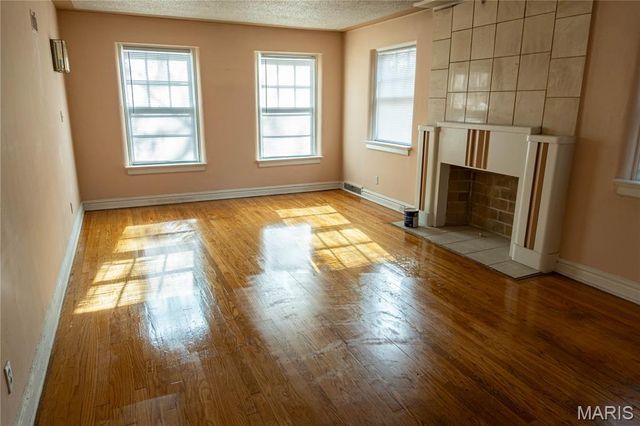 7347 Delmar Boulevard, University City, MO 63130