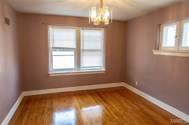 7347 Delmar Boulevard, University City, MO 63130