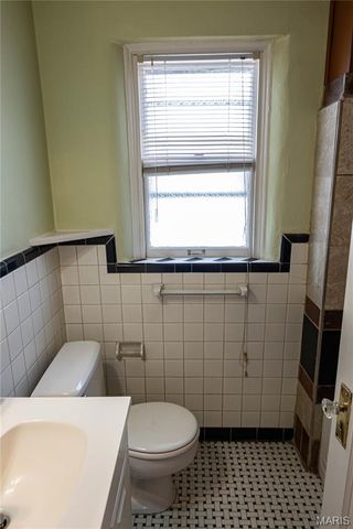 7347 Delmar Boulevard, University City, MO 63130