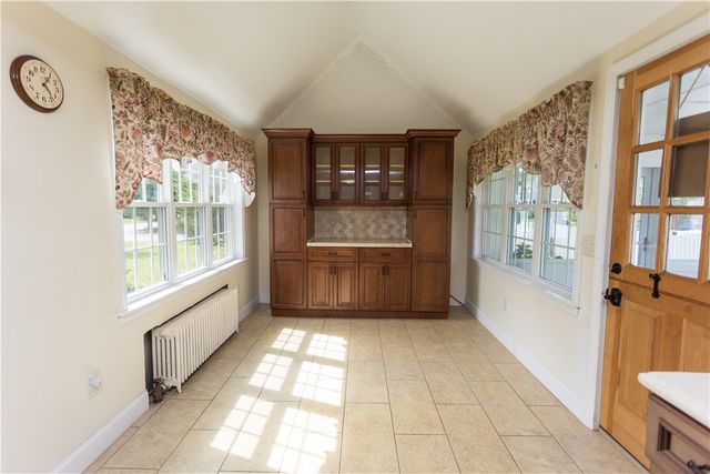 499 Squantum Drive, Warwick, RI 02888