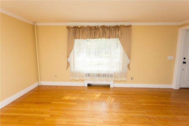 499 Squantum Drive, Warwick, RI 02888