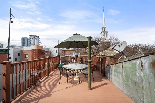 26 Unity St 1, Boston, MA 02113