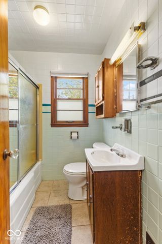 2363 S County Road 1050 E, Indianapolis, IN 46231