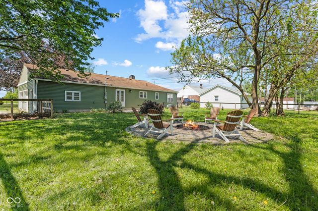 2363 S County Road 1050 E, Indianapolis, IN 46231