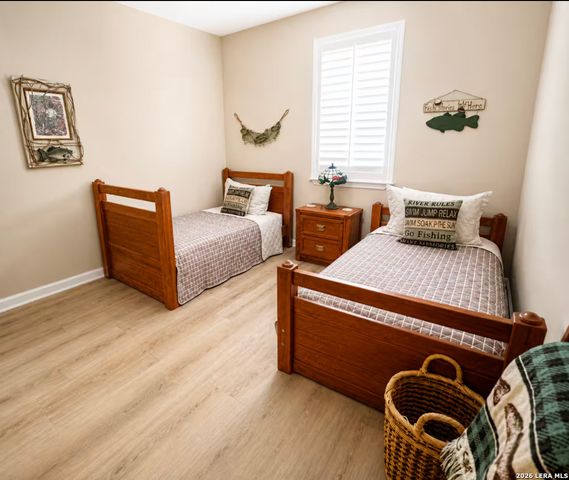 741 LOOKOUT DR, Canyon Lake, TX 78133