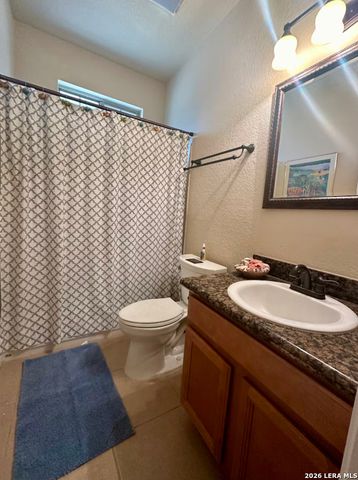 741 LOOKOUT DR, Canyon Lake, TX 78133