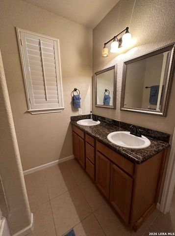 741 LOOKOUT DR, Canyon Lake, TX 78133