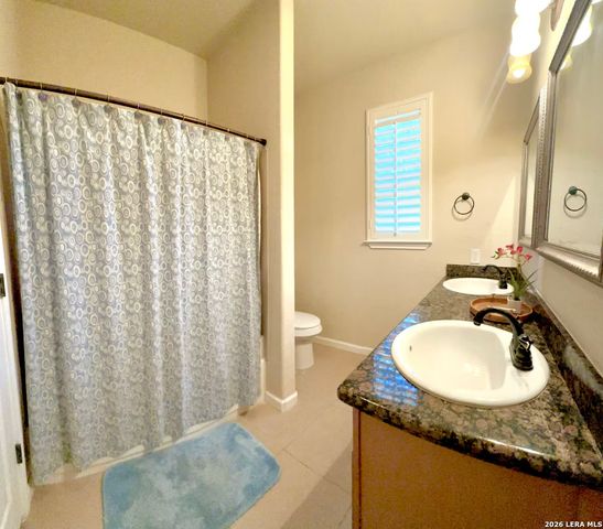 741 LOOKOUT DR, Canyon Lake, TX 78133