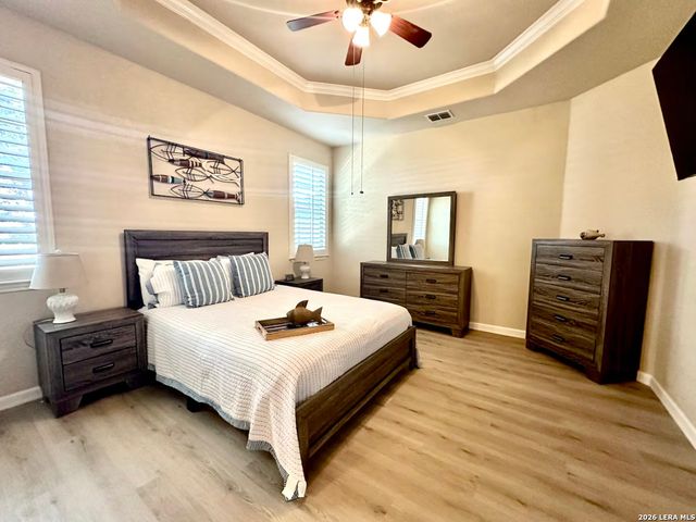 741 LOOKOUT DR, Canyon Lake, TX 78133