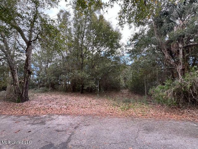 105 25th Street, Gulfport, MS 39507