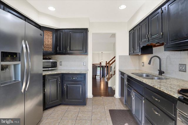 803 DUNBAR RD, Carlisle, PA 17013