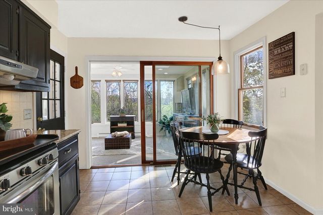 803 DUNBAR RD, Carlisle, PA 17013