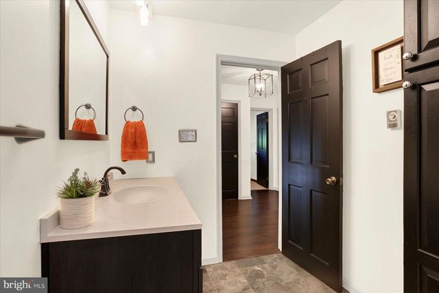 803 DUNBAR RD, Carlisle, PA 17013