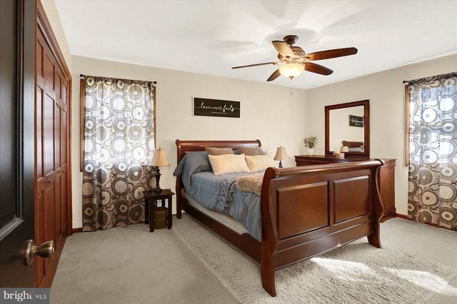 803 DUNBAR RD, Carlisle, PA 17013