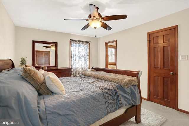 803 DUNBAR RD, Carlisle, PA 17013
