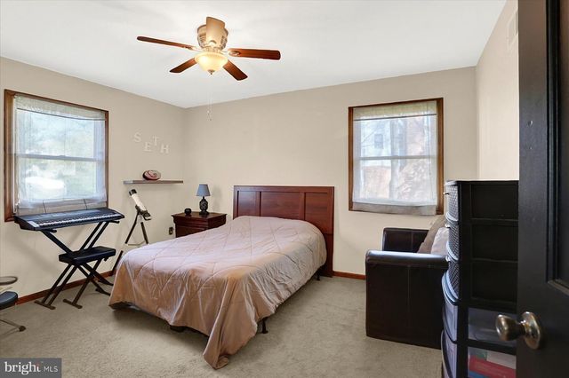 803 DUNBAR RD, Carlisle, PA 17013