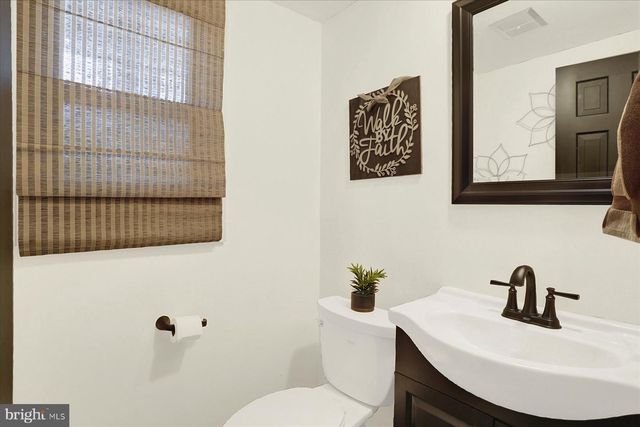 803 DUNBAR RD, Carlisle, PA 17013