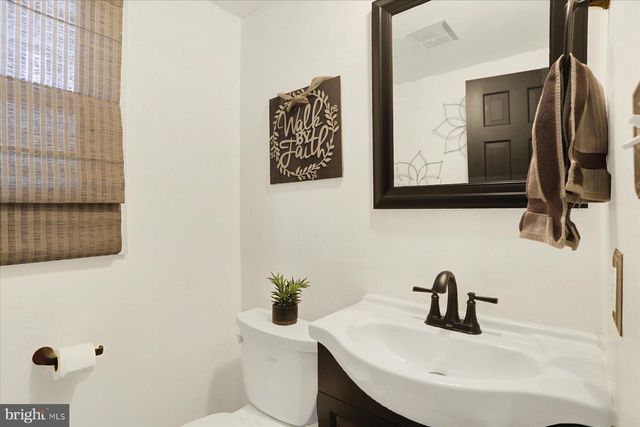 803 DUNBAR RD, Carlisle, PA 17013